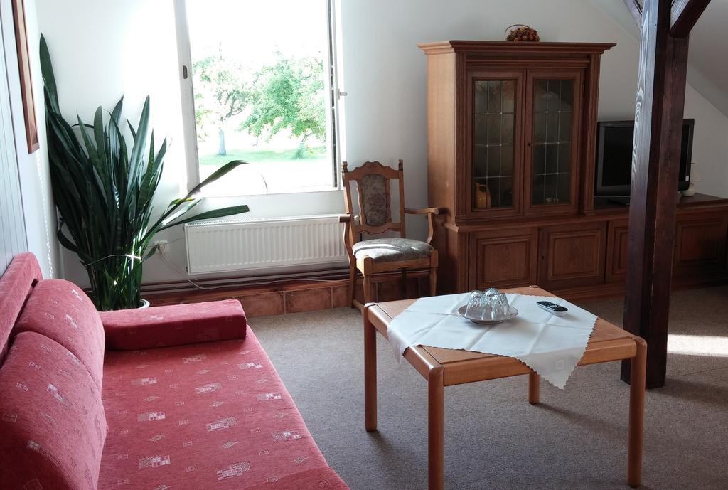 Pension U Milana Dvůr Králové nad Labem Extérieur photo